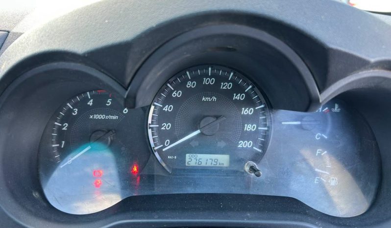 
								2014 TOYOTA HILUX 2.5 D-4D RAISED BODY full									