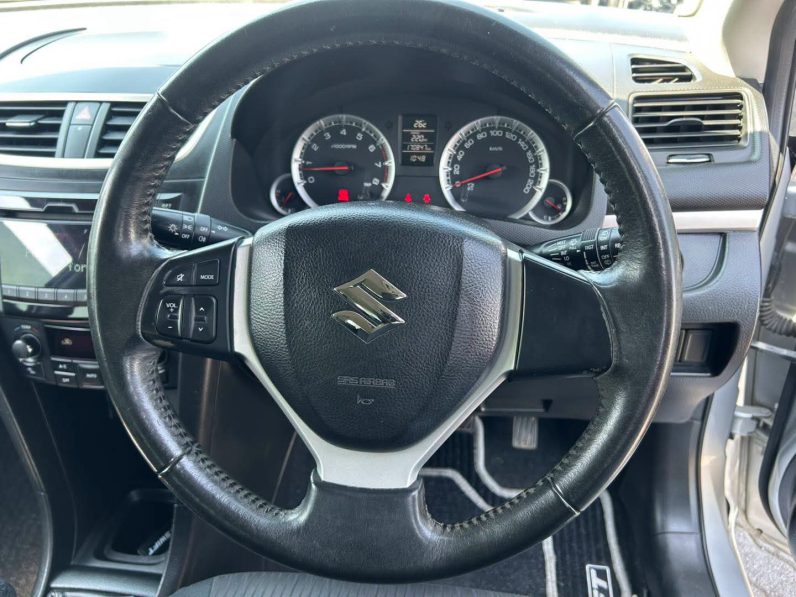 
								2011 SUZUKI SWIFT 1.4 GLS full									