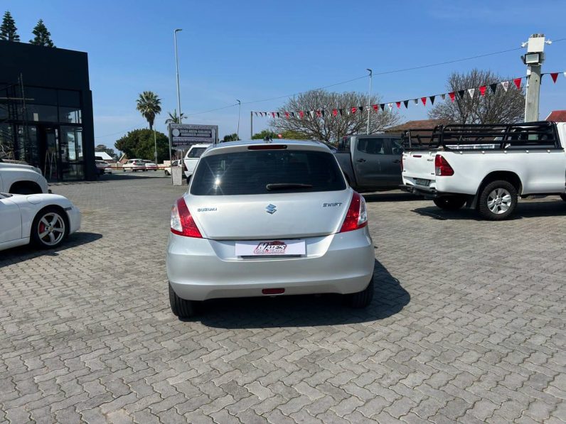 
								2011 SUZUKI SWIFT 1.4 GLS full									
