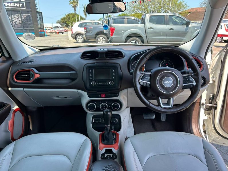 
								2017 Jeep Renegade 1.4 TJET LTD AWD A/T full									